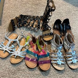 Girls sandals lot bundle sis 13/1